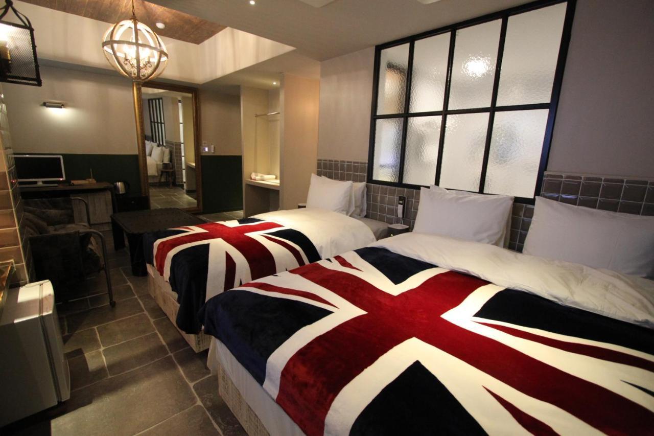 The First Snow Hotel Daegu Extérieur photo